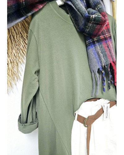 Maxi Camiseta Asimétrica Verde