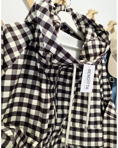 Trench Oversize Cuello Envolvente / Vichy