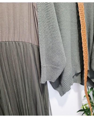 Vestido Tul + Jersey Verde Oliva
