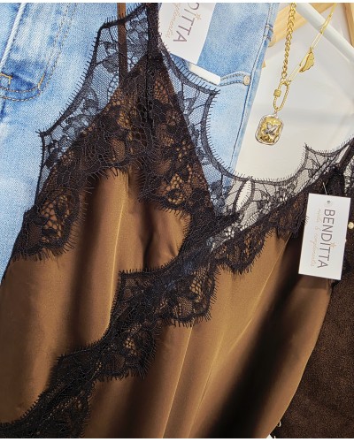 Vestido Asimétrico / Encaje Marrón