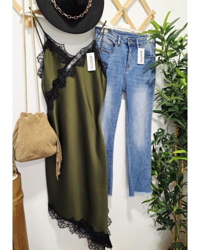 Vestido Asimétrico / Encaje Verde Oliva
