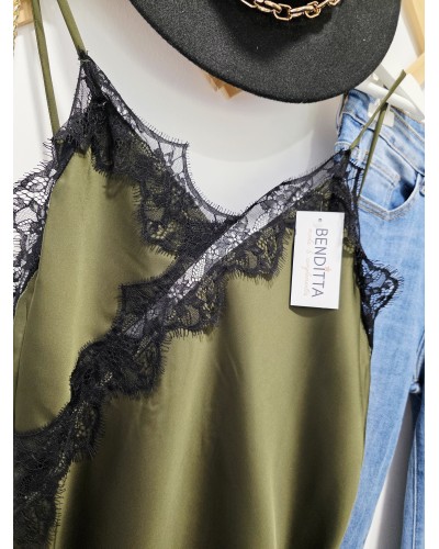 Vestido Asimétrico / Encaje Verde Oliva