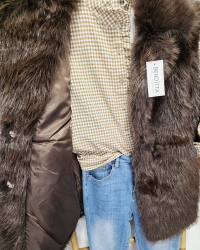 Chaleco Efecto Pelo Chocolate