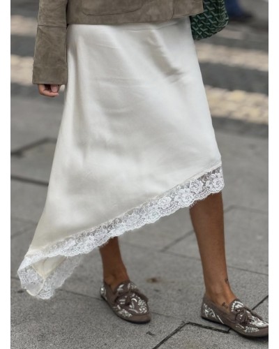 Falda Satén / Puntilla Camel