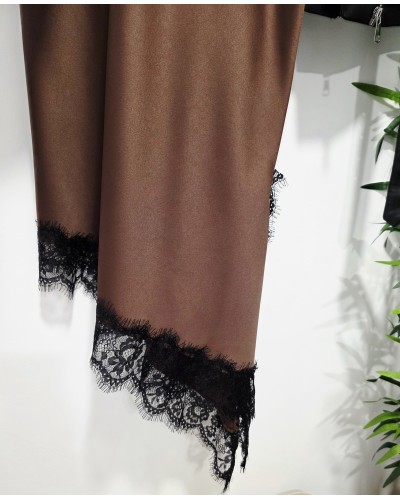 Vestido Asimétrico / Puntilla Marrón