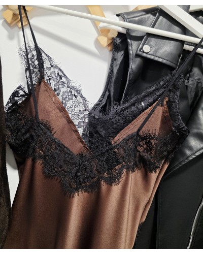 Vestido Asimétrico / Puntilla Marrón