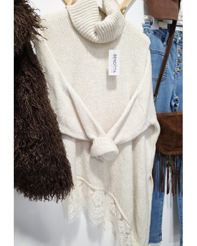 Maxi Jersey Cuello Vuelto / Puntilla Beige