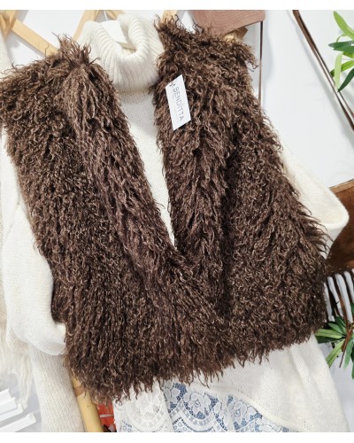 Chaleco Efecto Pelo Largo / Chocolate