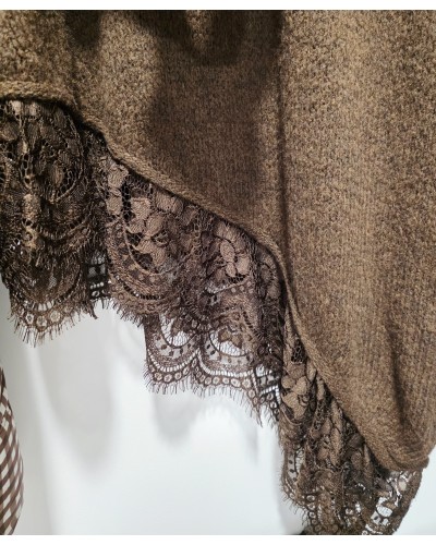 Maxi Jersey Cuello Vuelto / Puntilla Marrón