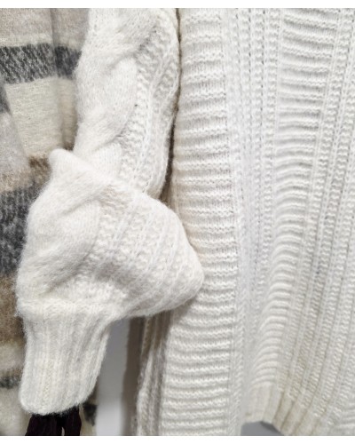 Cardigan Punto / Ochos Hueso