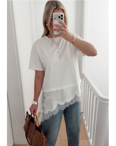 Camiseta Puntilla Asimétrica / Blanco