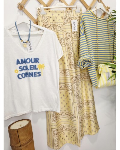 Camiseta Amour Bordados / Azul