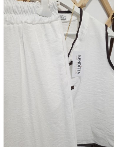 Conjunto Blanco / Alamares Marrón