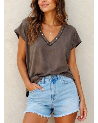 Camiseta Pico / Tachas Marrón